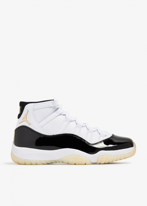 Men's air jordan 11 retro white black concord hotsell